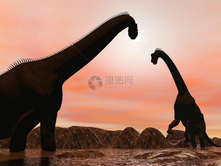 史前形象的白垩纪两只恐龙在山边的水面上由日落时的木兰恐龙和日落时的3D转化而成图片