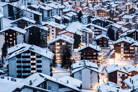 冬季雪景村庄风光图片