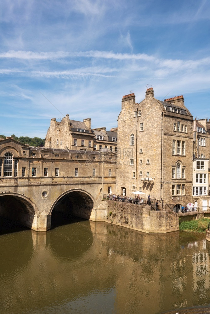 美丽的教科文组织古老城市萨默塞特的Bath英国萨默塞特历史城市萨默塞特的Bath英格兰普尔特尼大桥和埃万河的Weir旅游图片