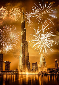 迪拜烟花天空BurjKhalifa周围的烟花异国新年目的地迪拜阿联酋庆典安静的背景