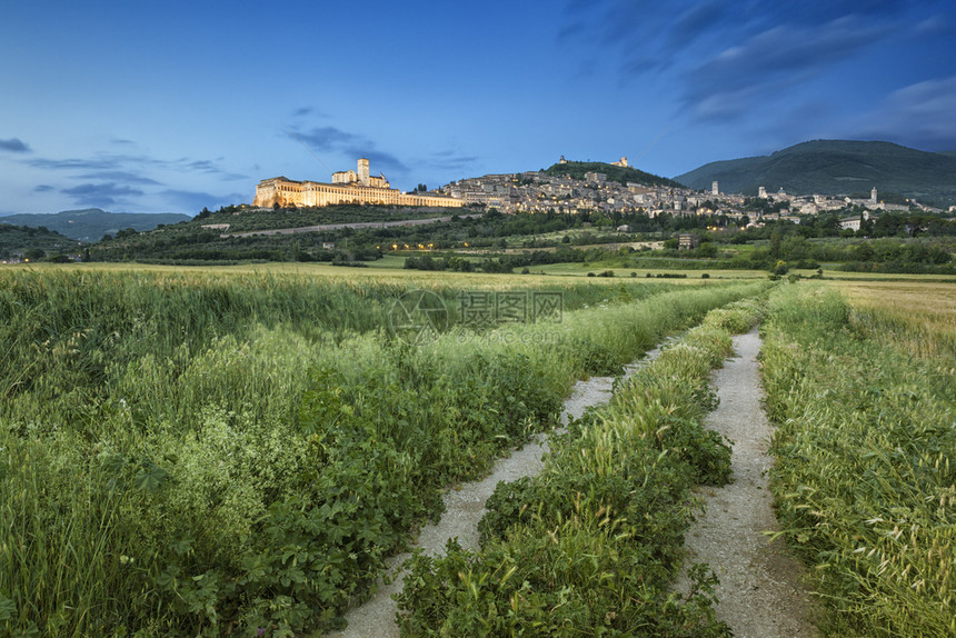 自然历史六月意大利阿西Assisi城市景象图片