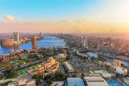 美丽的开罗市中心和从上面的尼罗河日落视图埃及开罗市中心和从上面的尼罗河埃及街道景观城市高清图片素材