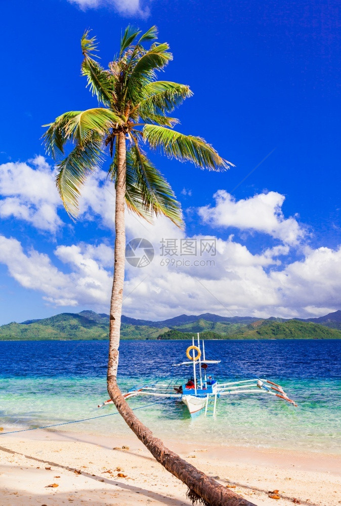 菲律宾帕拉万岛海滩和美丽的自然以及菲律宾巴拉旺岛的海滩传统假期景观图片