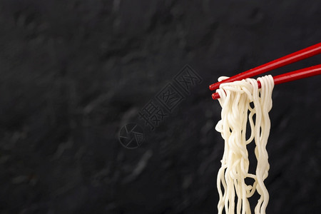 晚餐碗查看面和复制空间的筷子国内饺子高清图片素材