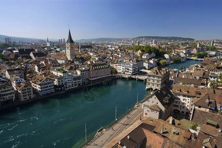 景观瑞士苏黎世市风景从林马特河旁的一座教堂塔上被带走假期建筑物文化高清图片素材