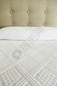 冬季棉床盖上衣物纺织品舒适有质感的装饰风格图片
