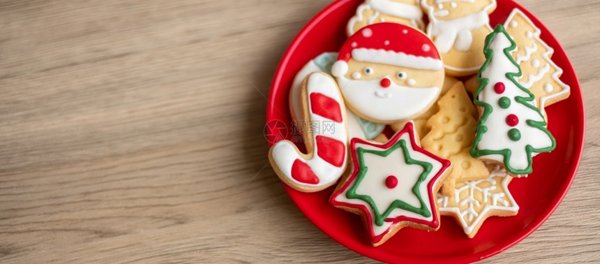 新的圣诞快乐自制饼干在木桌背景Xmas派对节假日和新年快乐概念甜点最佳图片