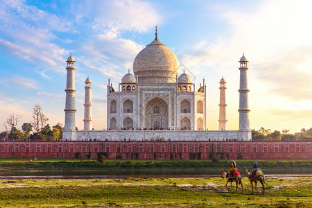 泰姬陵异国情调的印度景象阿格拉市泰姬陵阿格拉市亚洲人景观假期图片