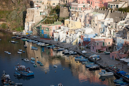 意大利那不勒斯湾岛Procida欧洲假期建筑物高清图片