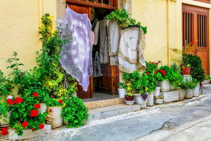 塞浦路斯岛的Lefkara传统村著名带鞋讲习班希腊语建筑学旅行图片