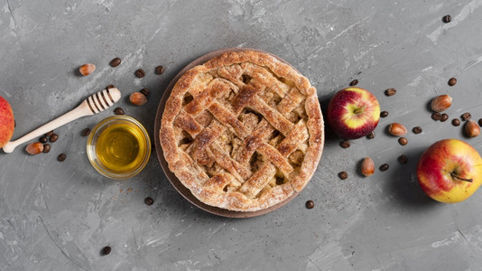 甜的烹饪解析度高清晰照片顶端视图面上带有蜂苹果的饼优质照片高量图图片