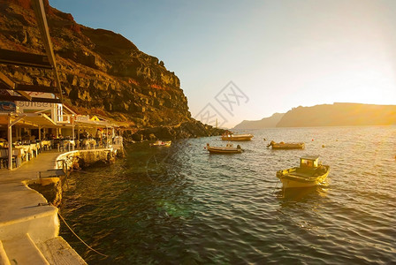 屋OiaSantorini希腊以美丽的浪漫日落闻名著的酒店图片