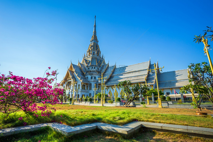 WatSothonwarararam是历史中心的一个佛教寺庙是泰国Chachoengsao省的主要旅游景点之一的佛教寺庙笏宗亚洲图片