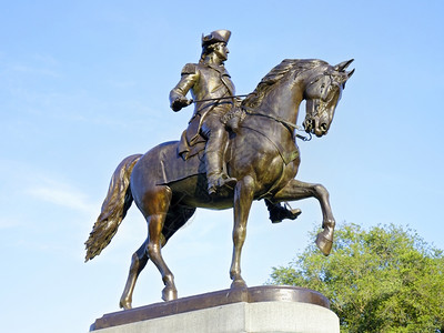美国州马萨诸塞中波士顿公共花园居区乔治华盛顿雕像松弛设计的上市马萨诸塞州高清图片素材