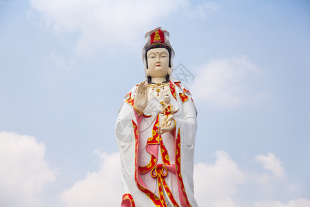 东亚洲达拉斯关燕酒店雕像克里希纳站在天空后明亮寺庙图片