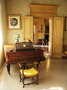 鼓浪屿钢琴博物馆大厅在室内意利莫尼斯特罗科湖别墅内奢华背景