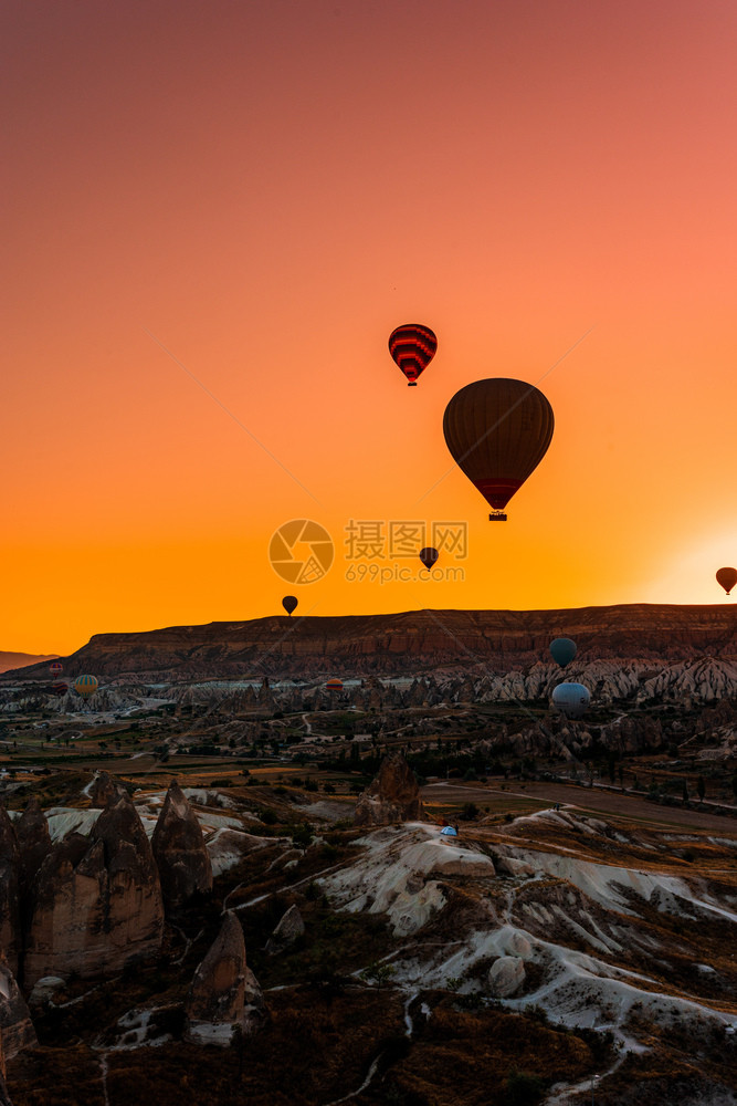 天线壮观GoremeCapapadocia土耳其气球节2019热气球高在天空中飘浮的热气球日落图片
