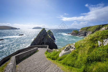 位于爱尔兰科凯里州丁莱半岛的邓金码头显著位置旅行美丽的风景图片