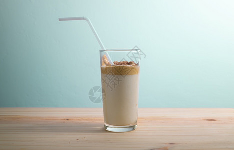 达尔戈纳咖啡冰镇奶油的高清图片