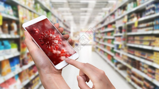 手机双摄数字的拥有3DCorona或Covid19屏幕背景的三维科罗纳手持智能机在百货商店拍到照片摄模糊的超级市SmartphoneTe设计图片