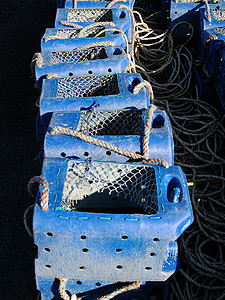 蓝色网纱龙虾锅渔民纱架蓝色渔夫海滩绳索海岸线港口贝类渠道背景