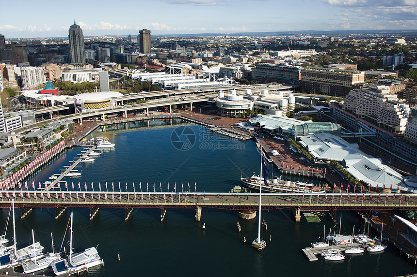 澳洲亲爱的港湾旅游运输旅行市中心码头船只天线建筑假期城市图片