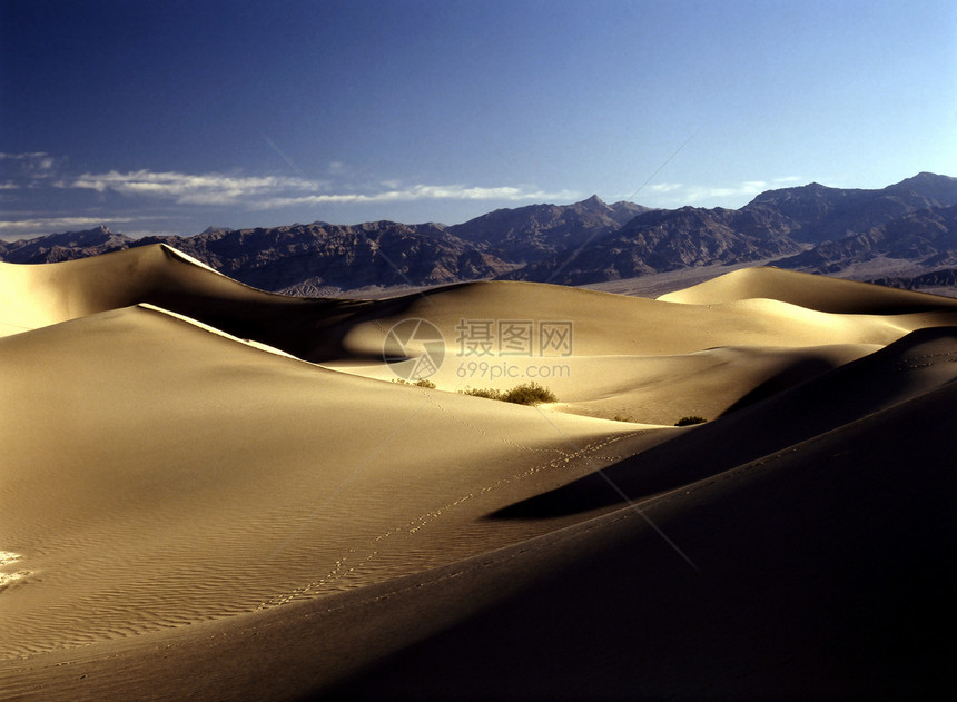 加利福尼亚州死亡谷沙丘沙丘阴影死亡山脉