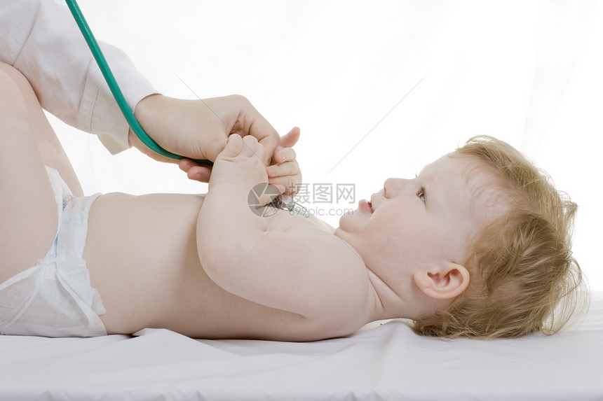 儿童体格检查医疗婴儿儿科尿布疾病医生钳子身体健康皮肤图片