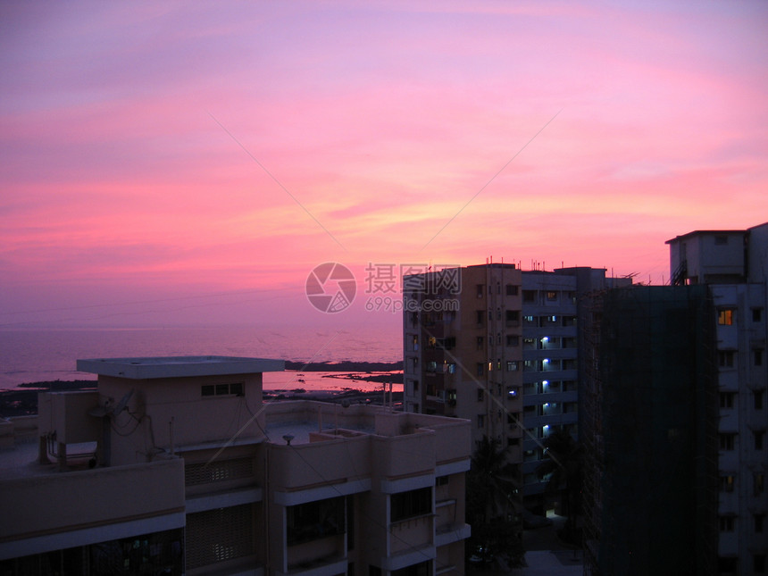 孟买日落城市房子天空建筑粉色大都市紫色图片