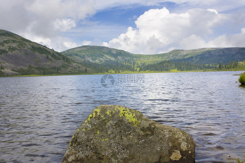 喜欢山湖天空旅行石头边缘蓝色场景反射地平线风景自然图片