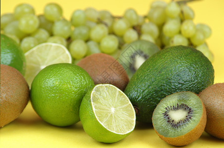 绿果水果奇异果绿色黄色柠檬背景图片