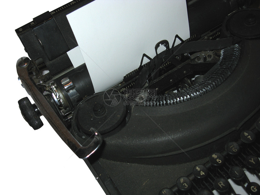用空白纸打字的老式打字机图片