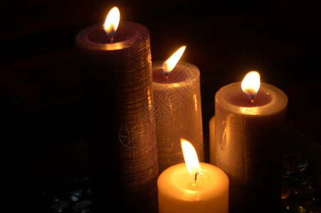 蜡烛烧伤火焰背景图片
