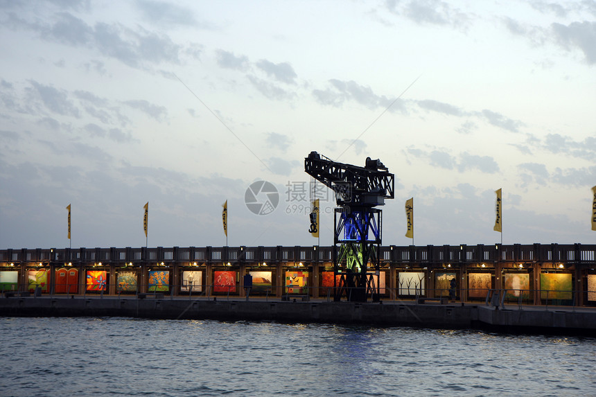 特拉维夫旧港口码头构造出口进口海滩帆船日落海港海岸工程图片