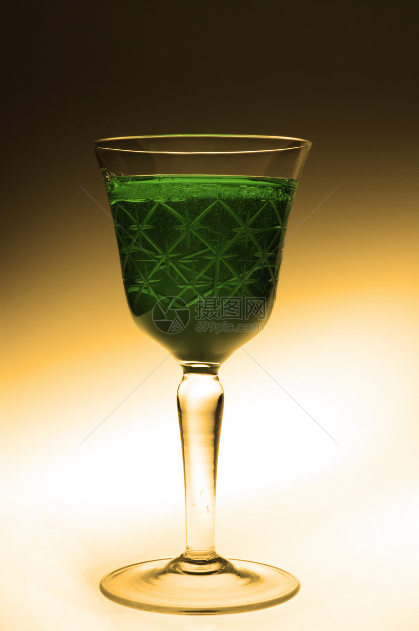 绿仙子庆典派对水晶绿色新年酒精饮料眼镜玻璃图片