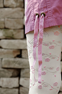 女性时装女士袜业灯芯针织绣花裙子软管粉色服饰蕾丝高清图片