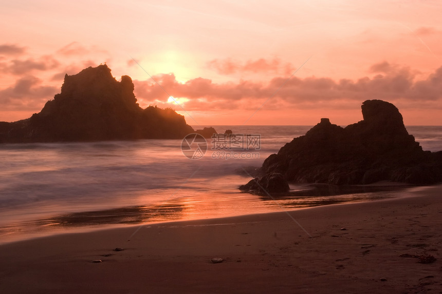 大南旅行游客海洋公园沿海风景日落海岸海岸线悬崖图片