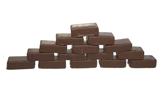 巧克力金字塔糖果数字甜点脚步三角形砖块宏观梯子棕色食物背景图片
