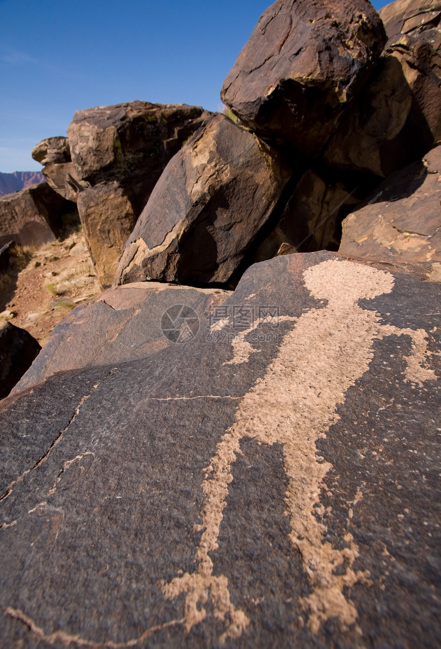 阿纳萨齐峡谷的Petroglyphs文明评书涂鸦文化历史原住民雕刻图片