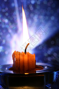 燃烧蜡烛宏观火焰黄色回忆灯光宗教庆典橙子烛台烛光背景图片