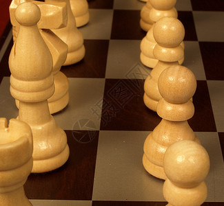 近距离的象棋背景图片