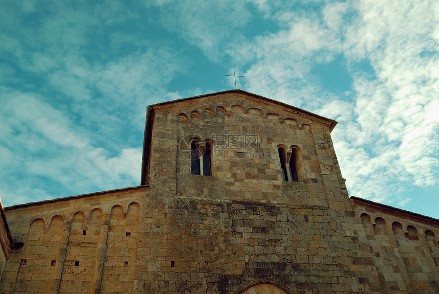 巴迪亚伊索拉教堂钟楼地标天空教会中年旅游废墟大教堂纪念碑历史图片
