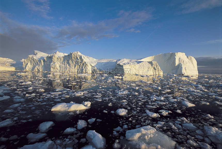冰层形成寒冷海洋场景风景冰山全景摄影土地自然世界图片