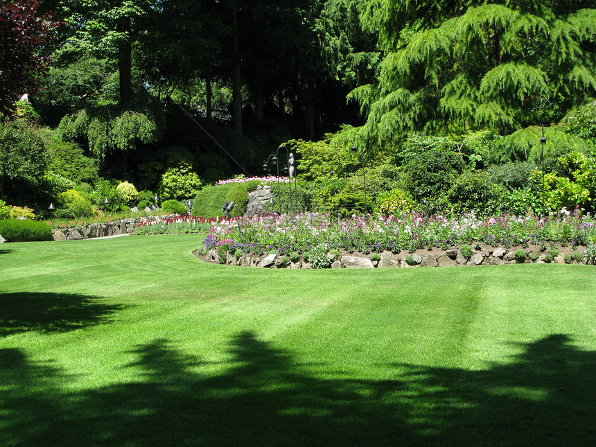 不列颠哥伦比亚省维多利亚州布查特花园风景植物公园树木地标花朵美丽旅行反射游客图片