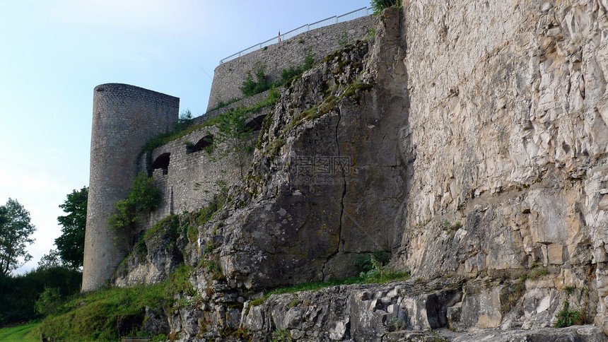 胡亨内芬城堡东容堡垒中年贵族房子骑士建筑石头黑暗时代废墟图片