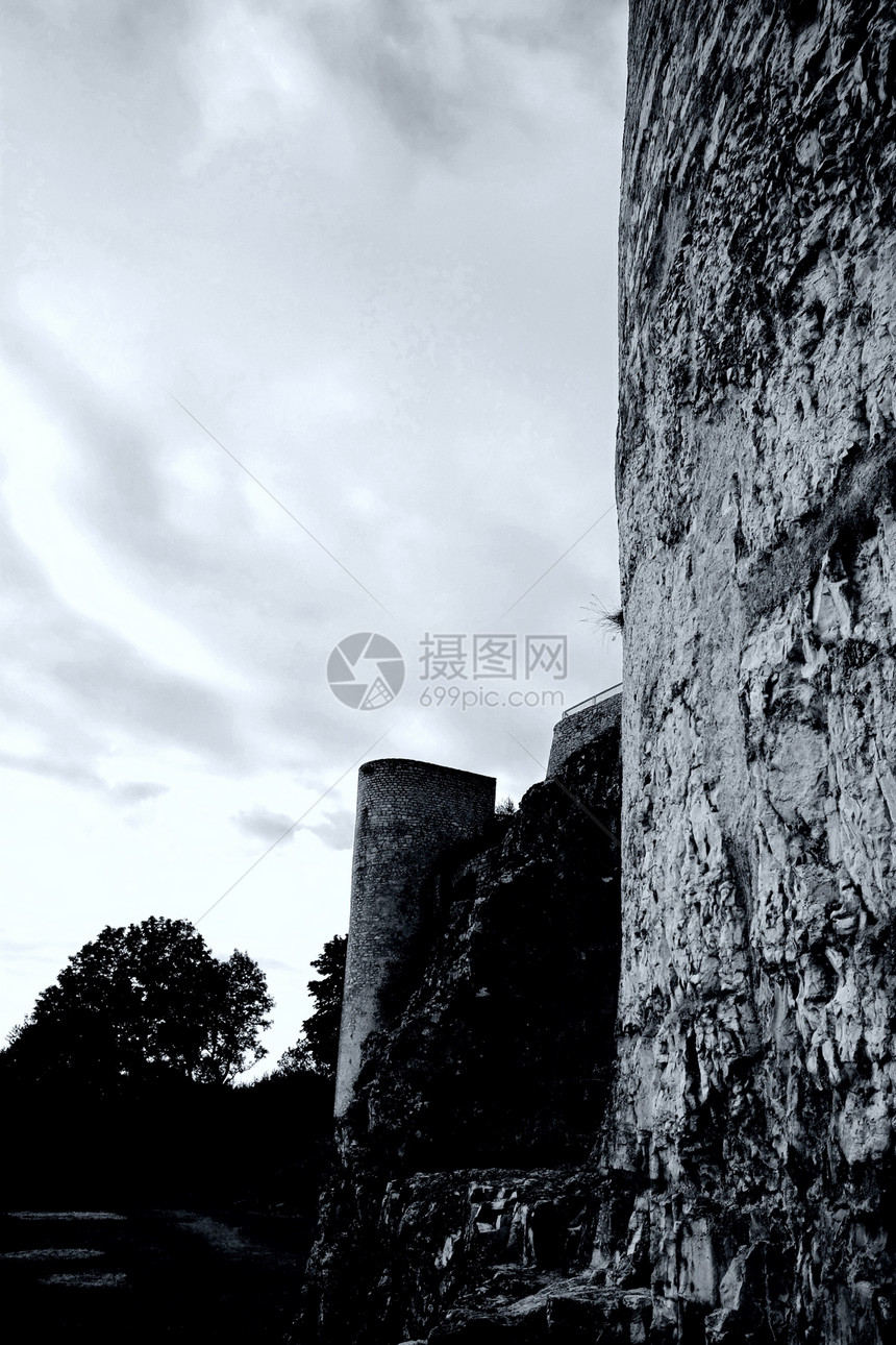 胡亨内芬城堡黑暗时代骑士建筑东容残骸房子中年建筑学石头废墟图片