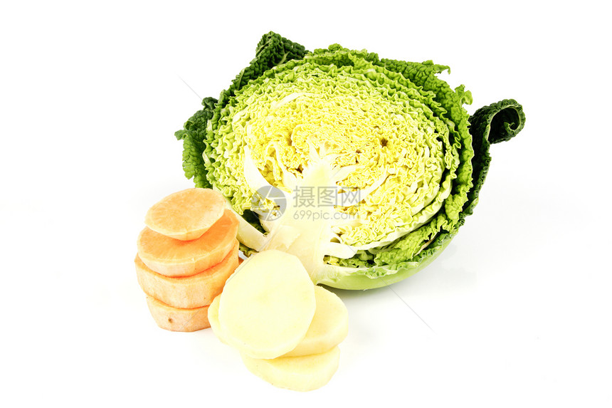 半个加土豆切片的卷心菜生产食物植物烹饪美食蔬菜生长饮食纤维叶子图片