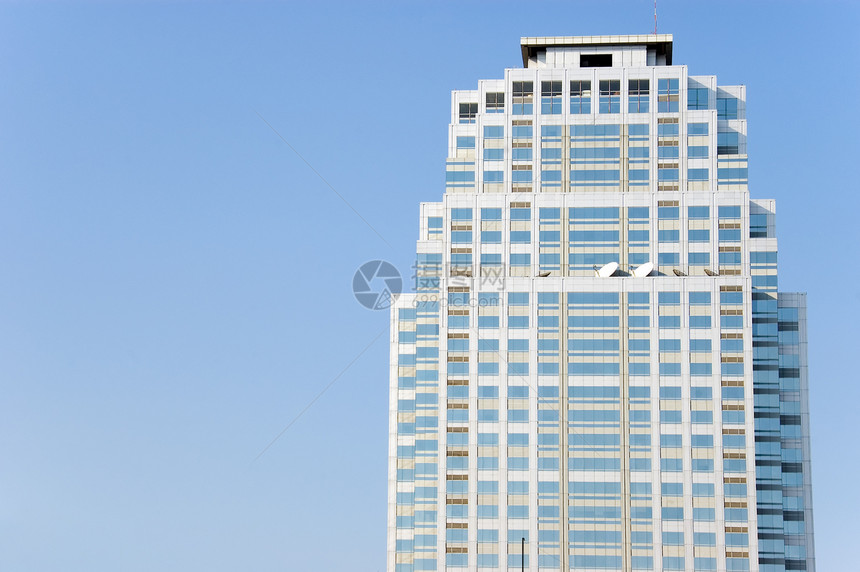 摩天大楼城市镜子反射建筑建筑学外观蓝色办公室商业窗户图片
