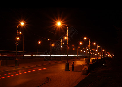 夜间通桥路背景图片