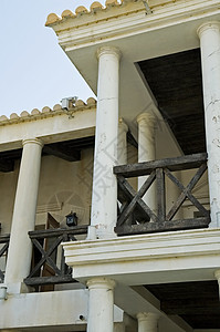 欧洲古董屋建筑学阳台旅行历史地标房子石头殖民家园游客古老的高清图片素材